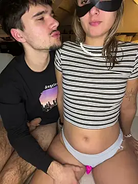 Snapshot of los_freaky chatting on 01-13-26, 08:25 los freaky online show from 01-13-26, 08:25