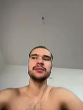 Snapshot of los_freaky chatting on 04-14-26, 08:09 los freaky online show from 04-14-26, 08:09