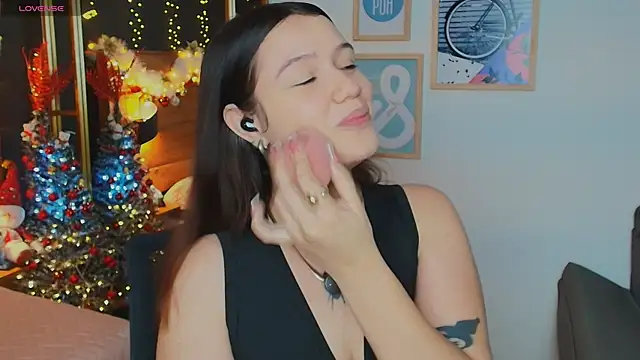 hanna kimura online show from 12-19-25, 01:56