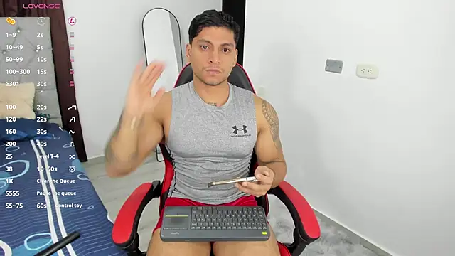 Nicolasmontoya16 online show from 10-14-25, 02:01