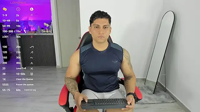 Nicolasmontoya16 online show from 10-16-25, 04:24