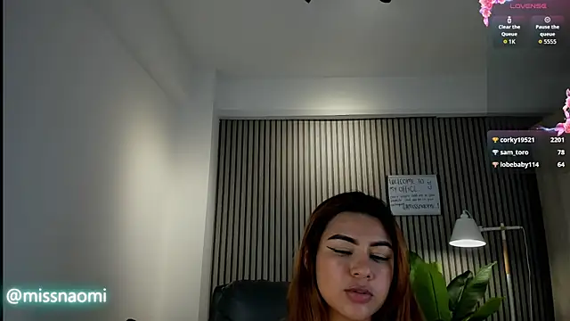 Missnaomi  online show from 09-30-25, 05:18