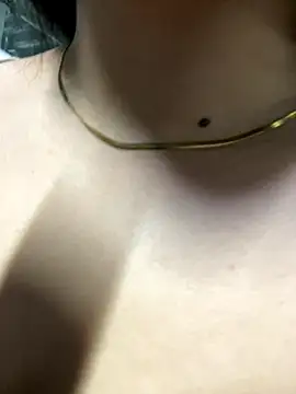 Amy azaela online show from 11-15-25, 07:54