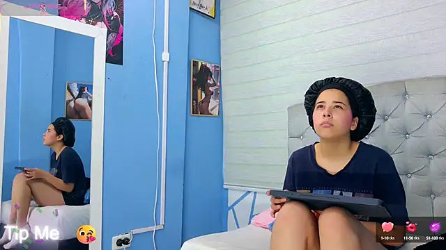 Emily J18 online show from 09-10-25, 02:28