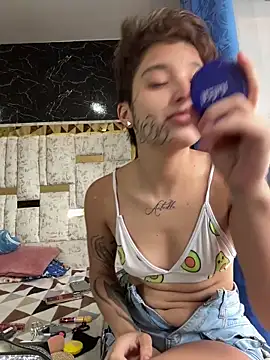 DayanaDG online show from 12-15-25, 08:35