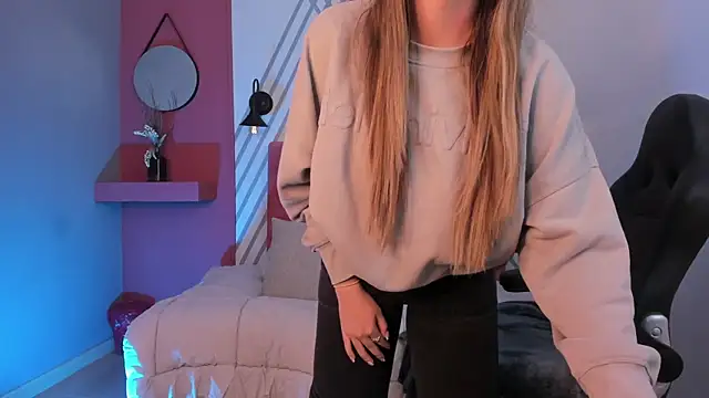 Vela jade online show from 10-11-25, 04:16