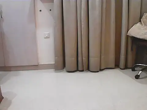 elize   online show from 12-14-25, 03:34