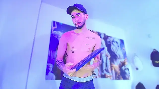 aphrodita hotaz online show from 10-10-25, 03:05