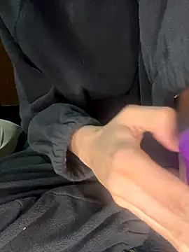 Snapshot of sunset24 chatting on 11-27-25, 08:38 sunset24 online show from 11-27-25, 08:38