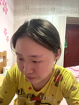 Snapshot of CoCo-s chatting on 09-08-25, 04:50 CoCo-s online show from 09-08-25, 04:50