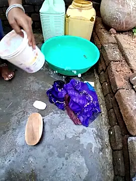 RAYI Queen 3 online show from 11-23-25, 07:08