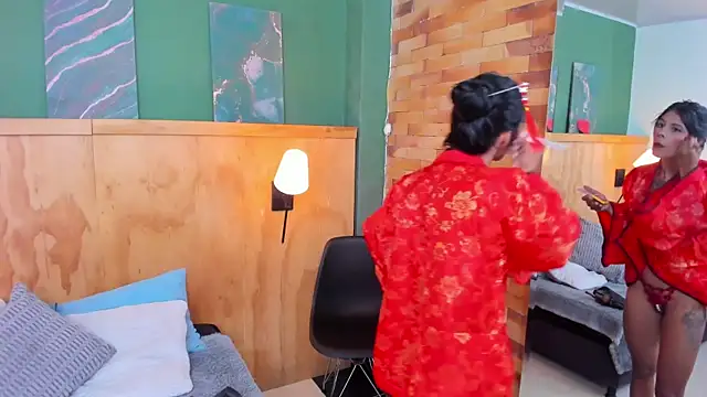 Snapshot of milavega_ chatting on 10-29-25, 02:19 milavega online show from 10-29-25, 02:19