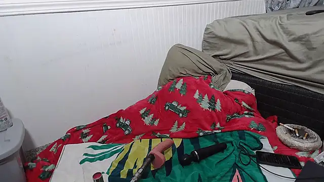 Snapshot of amymatthews92 chatting on 12-19-25, 03:57 amymatthews92 online show from 12-19-25, 03:57