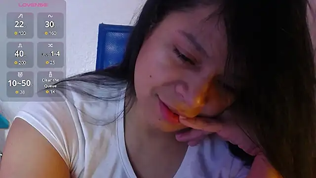 Snapshot of Sara_cute92 chatting on 10-11-25, 03:28 Sara cute92 online show from 10-11-25, 03:28