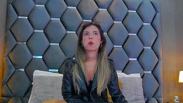 BlaireParker online show from 11-03-25, 11:55