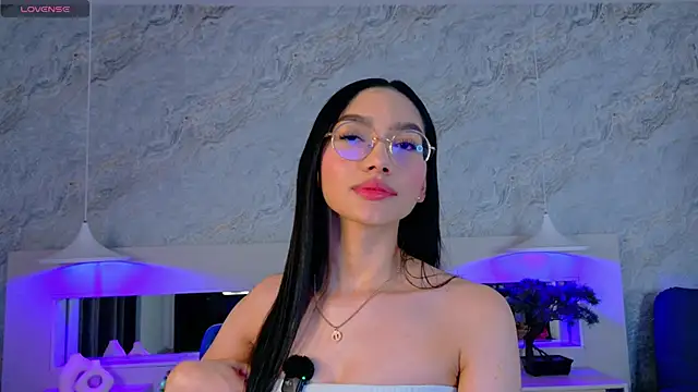 Keira Corleone online show from 11-14-25, 04:22