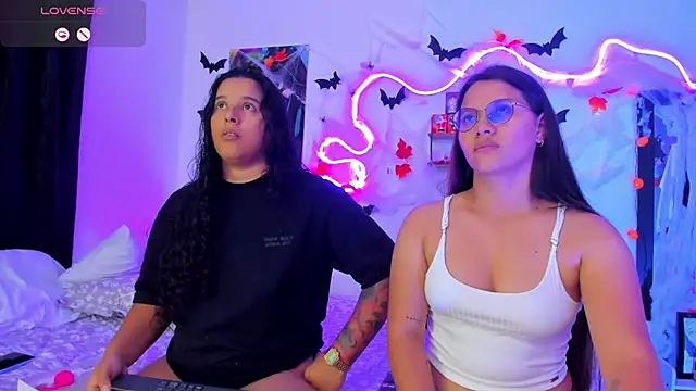 Dilan and Mia online show from 10-14-25, 09:59