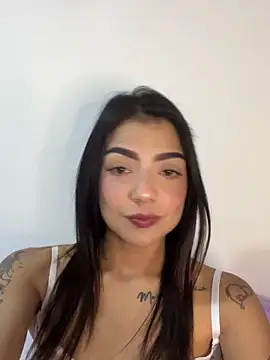 MiahCornell  online show from 01-14-26, 07:19