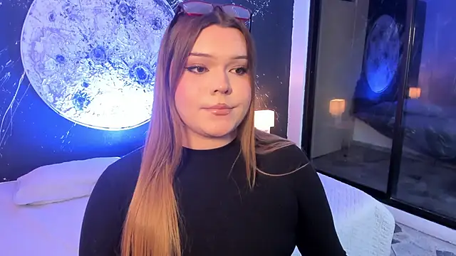 Maxxxine1 online show from 10-09-25, 06:33