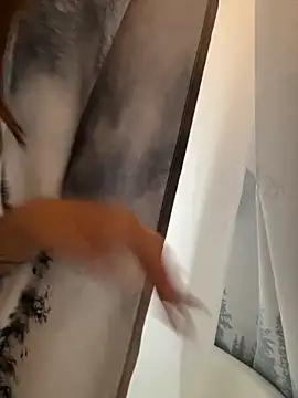 Snapshot of SeccySerena chatting on 10-19-25, 06:30 SeccySerena online show from 10-19-25, 06:30