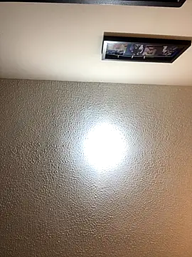 Sallem Pink online show from 10-15-25, 11:10