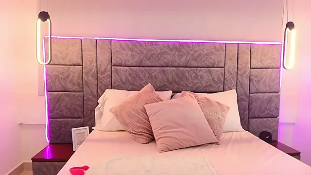 abril  lee   online show from 11-15-25, 11:29