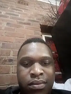 Moet Chandon online show from 11-09-25, 11:25