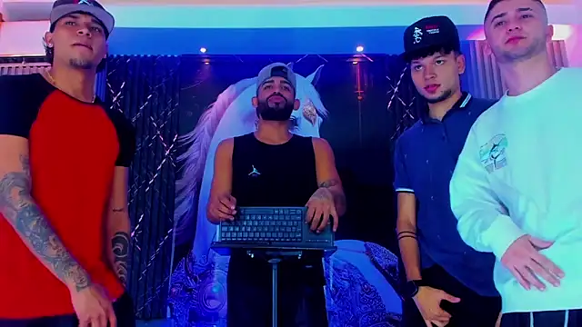 Dominic Max  online show from 09-13-25, 04:34