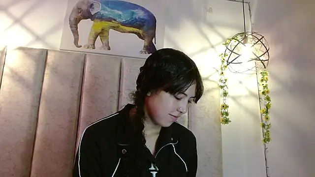 Snapshot of malejahotcs01 chatting on 09-12-25, 12:16 malejahotcs01 online show from 09-12-25, 12:16