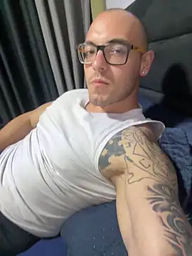 Snapshot of presidiarioGostoso chatting on 10-16-25, 02:56 presidiarioGostoso online show from 10-16-25, 02:56