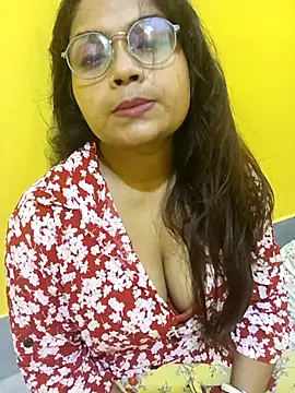 Naughty-Chaaya online show from 09-13-25, 06:40