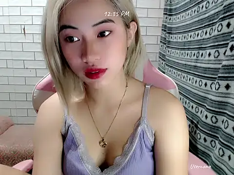 Rainea149 online show from 11-01-25, 04:36