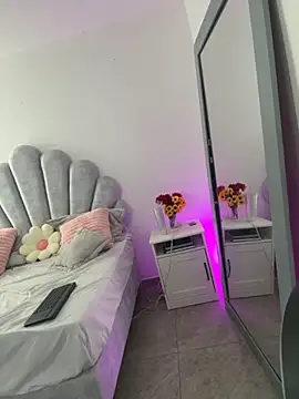 emma-conti2 online show from 10-18-25, 02:07