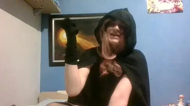 Snapshot of AriSplurt chatting on 11-16-25, 02:17 AriSplurt online show from 11-16-25, 02:17