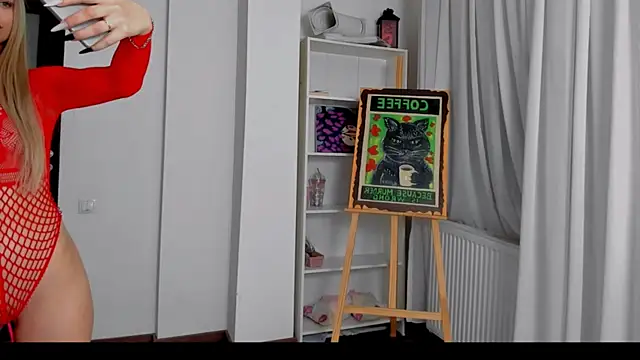 Peachie99 online show from 10-19-25, 08:31