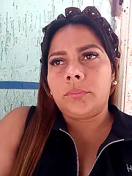 camila rogue online show from 10-19-25, 01:01