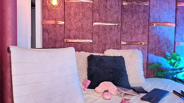 amberthangels online show from 11-11-25, 11:54