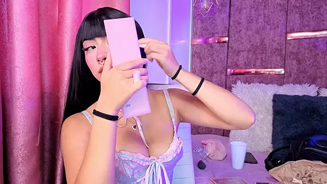 amberthangels online show from 11-12-25, 12:27