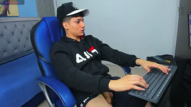 SamBlack  online show from 02-14-26, 12:46