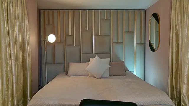 AgathaKondo  online show from 11-08-25, 09:13