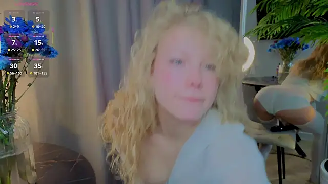 Snapshot of emilyshepar_d chatting on 11-14-25, 03:16 emilyshepar d online show from 11-14-25, 03:16