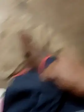 RAYI Queen 4 online show from 12-17-25, 04:24