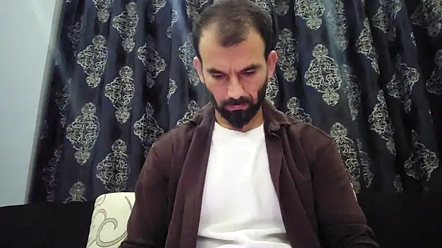 Apooabe online show from 10-26-25, 11:53