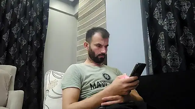 Apooabe online show from 12-17-25, 03:40