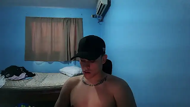 Jaket lovers online show from 10-13-25, 06:41