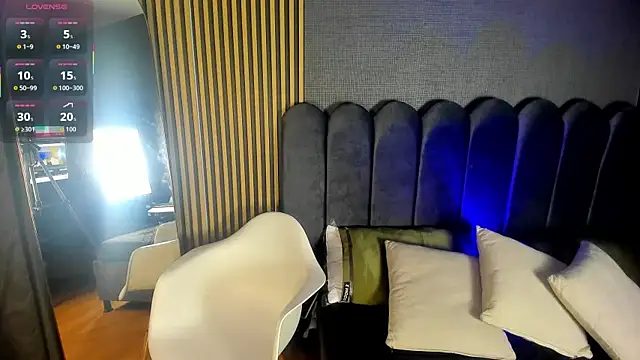 Gina 77 online show from 11-04-25, 12:04