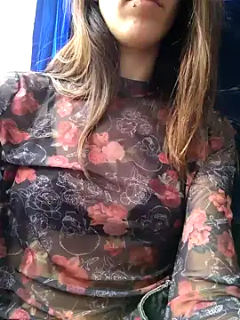 Snapshot of sweetsinxxx chatting on 11-01-25, 09:06 sweetsinxxx online show from 11-01-25, 09:06