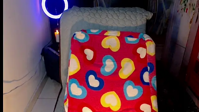 Milf Valeria online show from 10-21-25, 02:29