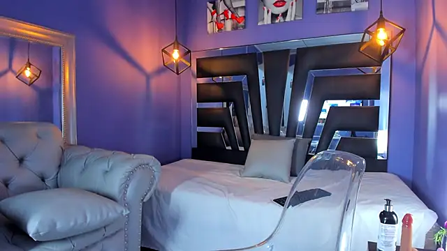 anne-brown13 online show from 10-15-25, 07:14