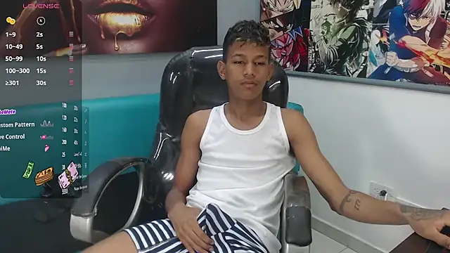 Snapshot of Rory_castro chatting on 02-08-26, 05:27 Rory castro online show from 02-08-26, 05:27